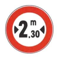Segnali di prescrizione: divieto di transito per i veicoli con altezza o larghezza maggiore di quella indicata