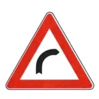 Segnali di pericolo: curva pericolosa