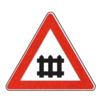 Segnali di pericolo: passaggio a livello