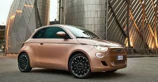 Neopatentati: limiti di potenza e di velocità