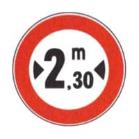 Segnali di prescrizione: divieto di transito per i veicoli con altezza o larghezza maggiore di quella indicata